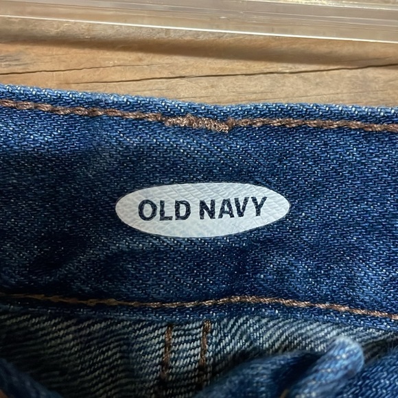 Old Navy size 10 High-rise Dark Wash Blue Jean 5” Shorts Classic Cut-Off Style - Picture 2 of 11
